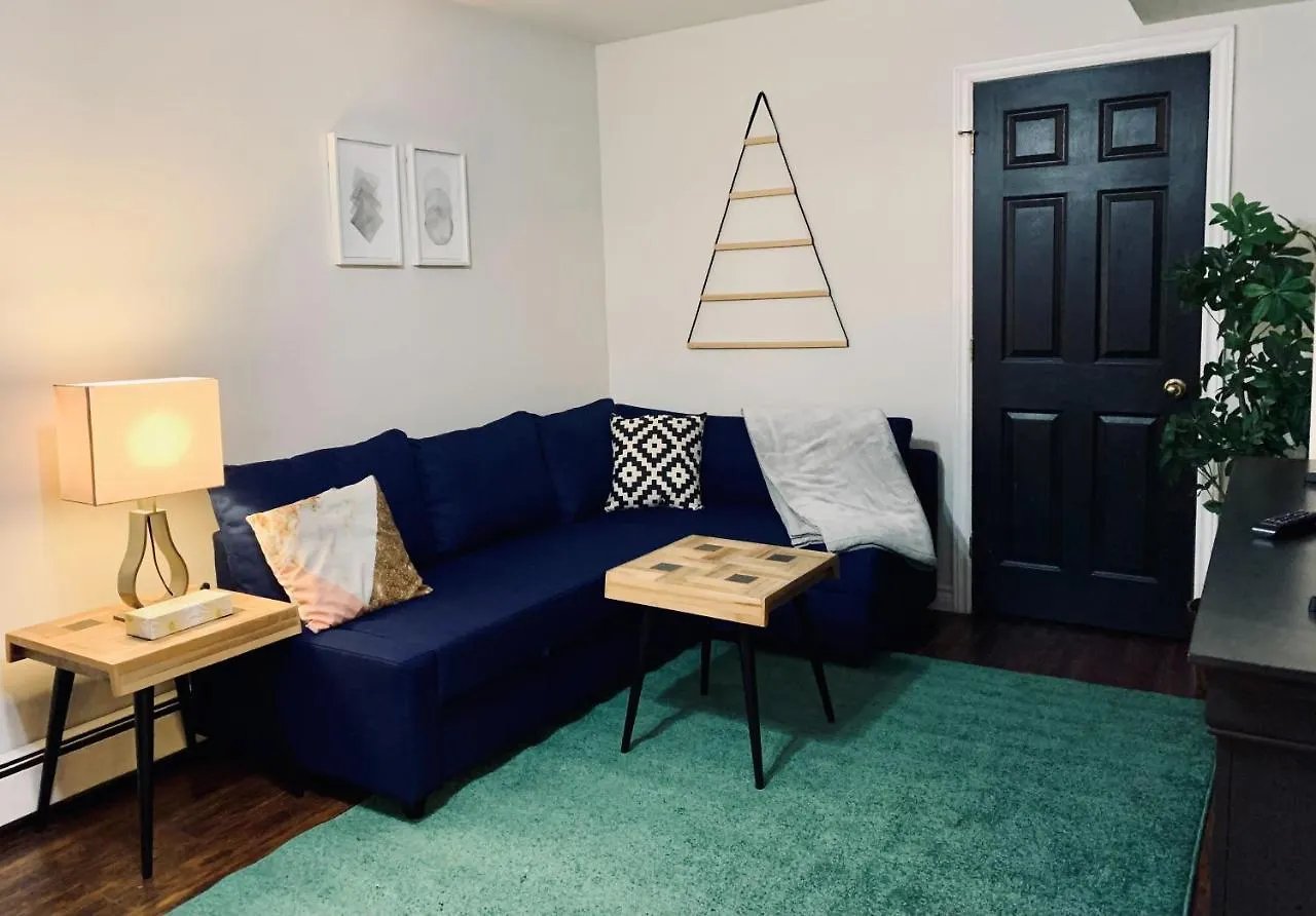 Apartment 121 Spacious Suite , Free Parking Halifax